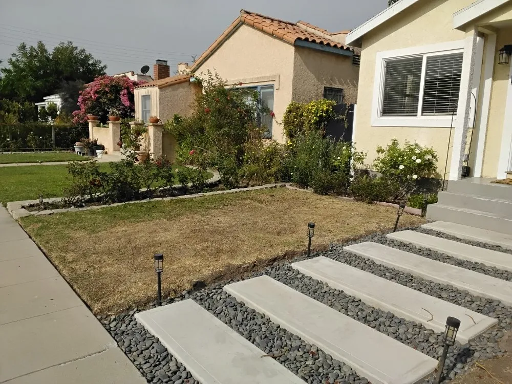 Custom landscaping services in Los Angeles, CA - Diaz's Landscaping and Tree Service