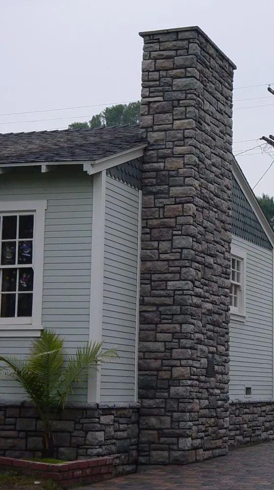 Top-rated yard maintenance for year-round maintenance in Glendale, CA by Dibara Masonry