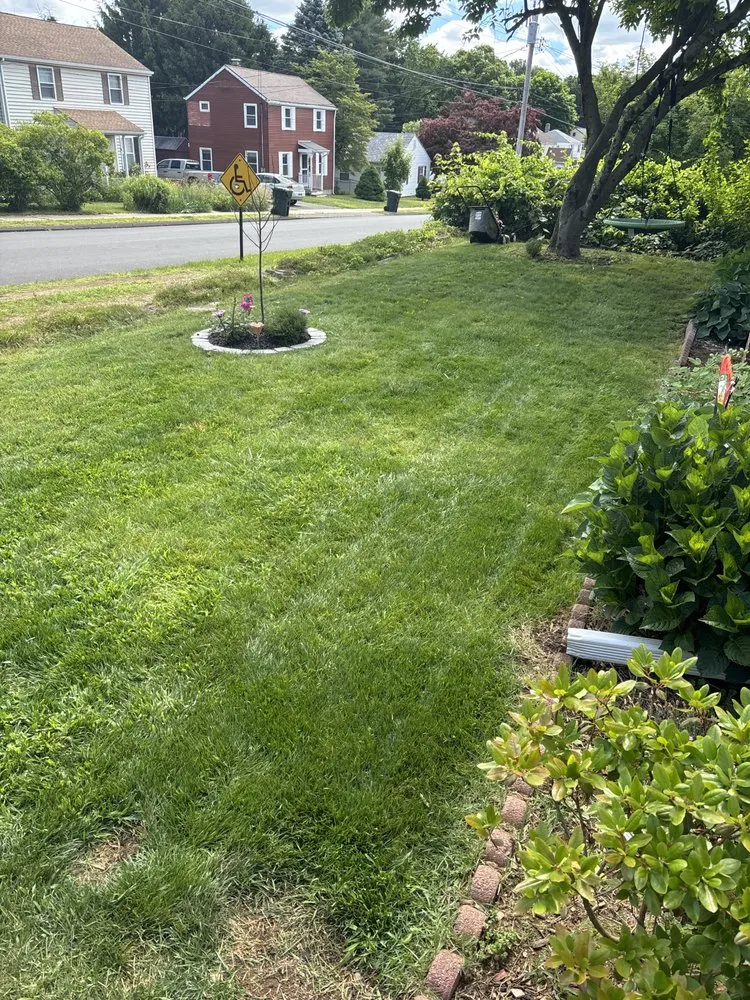 Top-rated garden landscaping experts serving Rocky Hill, CT - DiChiara’ Fine Landscaping