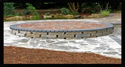 Custom yard cleanup service in Lloyd, FL by Dickerson Landscaping & Lawn Care | Tallahassee, FL