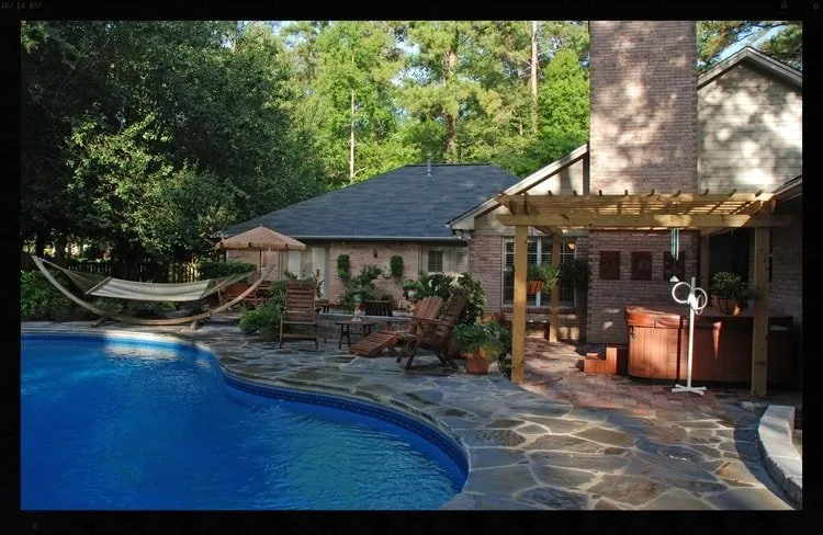 Expert lawn mowing service near you across Lloyd, FL - Dickerson Landscaping & Lawn Care | Tallahassee, FL