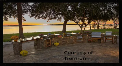 Expert landscape installation for homes in Lloyd, FL by Dickerson Landscaping & Lawn Care | Tallahassee, FL