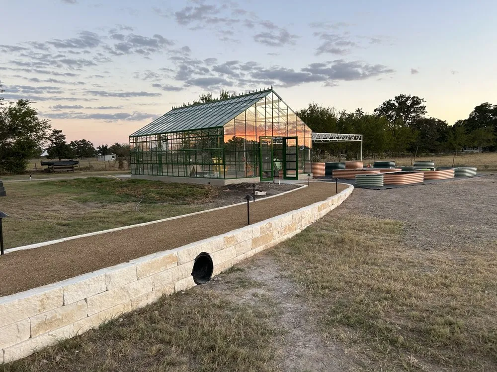 Custom outdoor landscaping in College Station, TX by Dickerson Landscaping