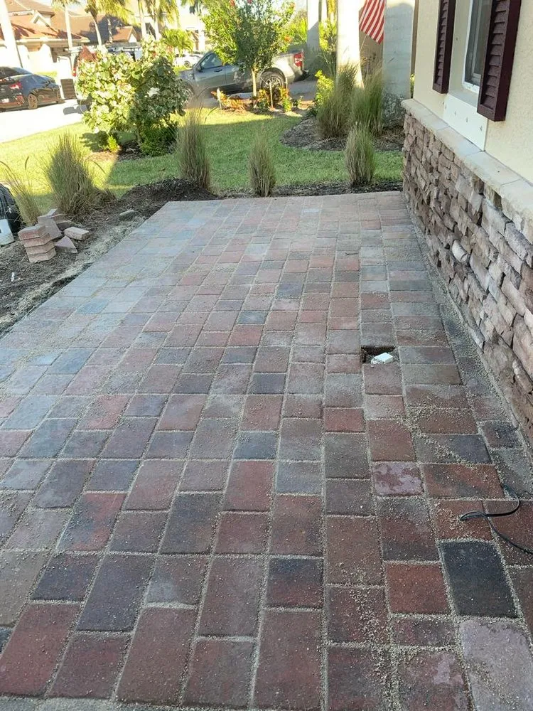 Affordable landscaping services experts serving Lehigh Acres, FL - Diego Mendoza Landscaping & Tree Services