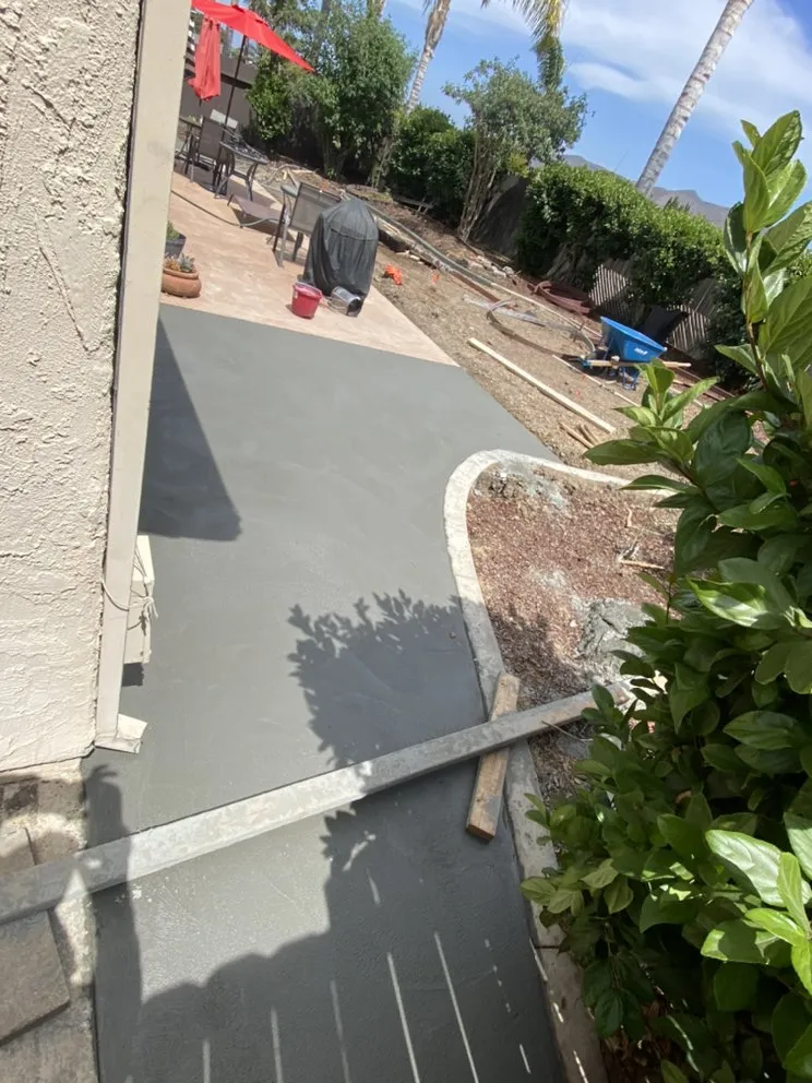 Top-rated garden landscaping in Oxnard, CA - Diego’s Landscape And Concrete