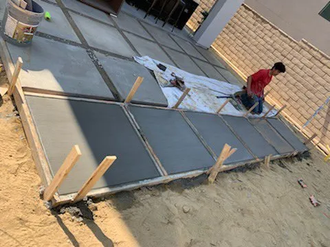 Trusted yard cleanup service for homes in Oxnard, CA by Diego’s Landscape And Concrete