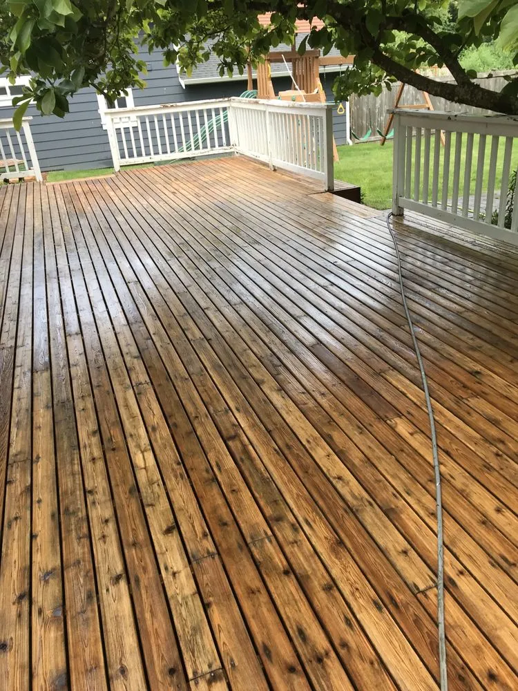 Top-rated lawn mowing service for year-round maintenance in Kent, WA by Diego’s Landscaping & Painting