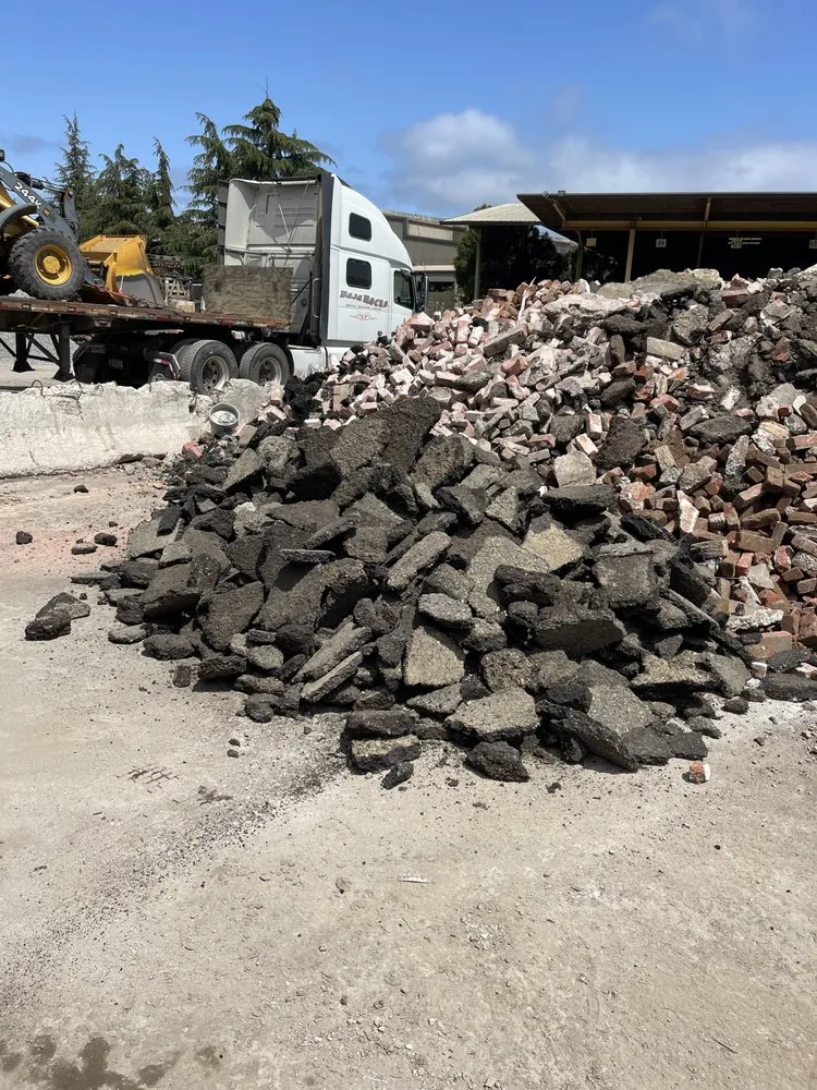 Professional yard cleanup service for residential properties across Novato, CA - Diegos Landscaping