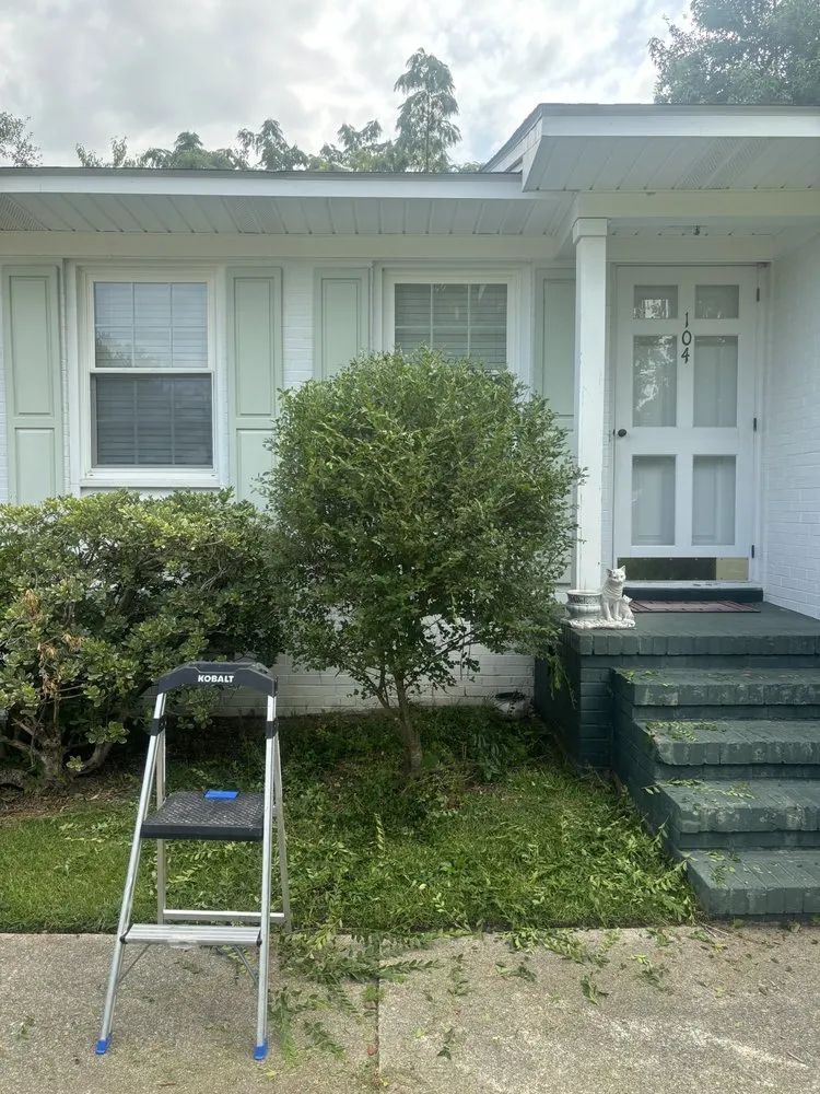 Expert garden landscaping in Burgaw, NC - Diego’s Lawn Care