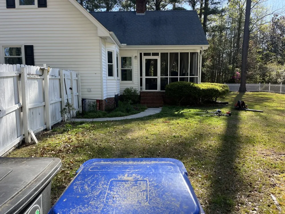 Top-rated landscape design near you in Burgaw, NC by Diego’s Lawn Care