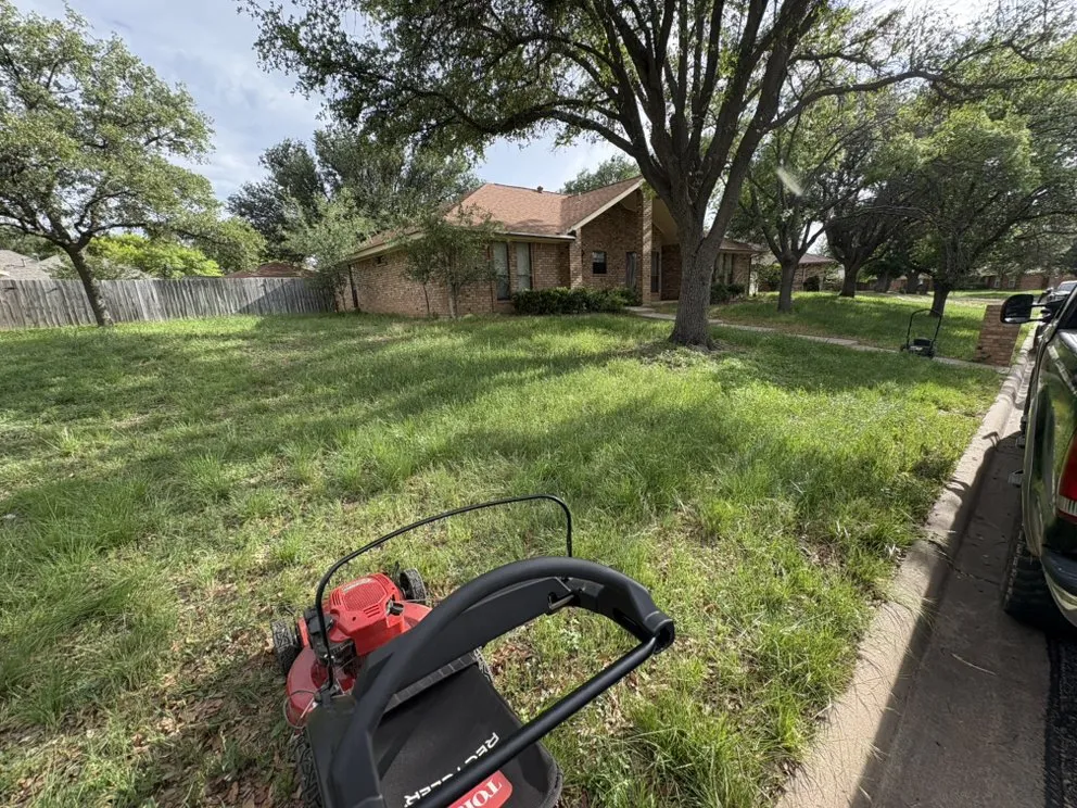 Trusted landscape installation in San Angelo, TX - Diego's Lawn Mowing