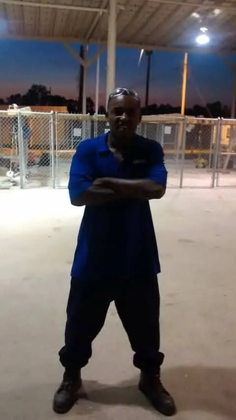 Professional garden landscaping in Lake Charles, LA by Diego's Pressure Washing Service