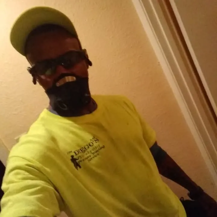 Custom lawn mowing service for residential properties across Lake Charles, LA - Diego's Pressure Washing Service