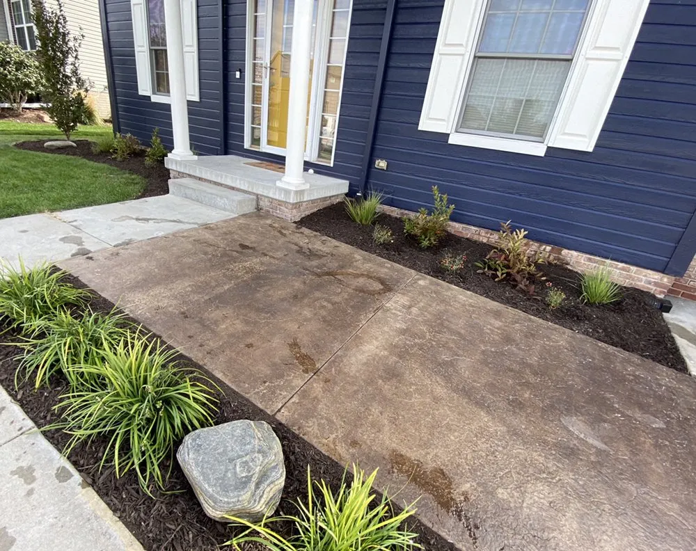 Custom lawn mowing service for residential properties in Papillion, NE by Dietz Lawn & Landscape