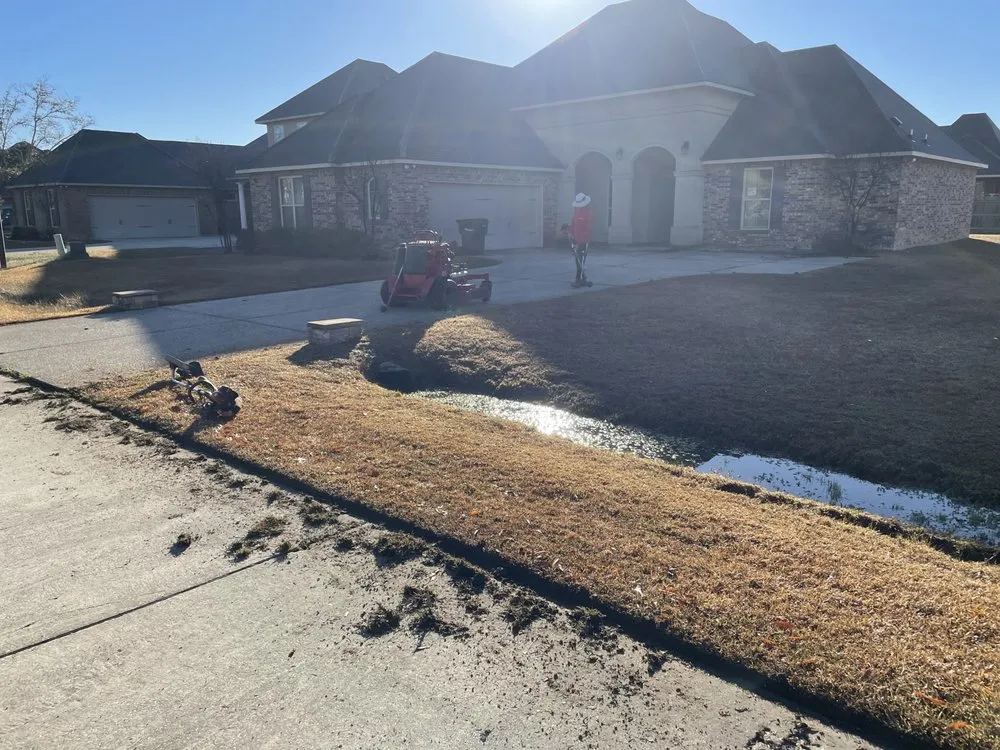 Expert residential landscaping in Covington, LA by Dig & Cut Lawn and Landscape