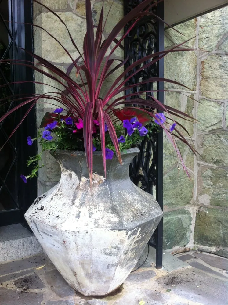 Trusted landscape installation for residential properties in Kennett Square, PA by Dig It Landscape & Garden Design