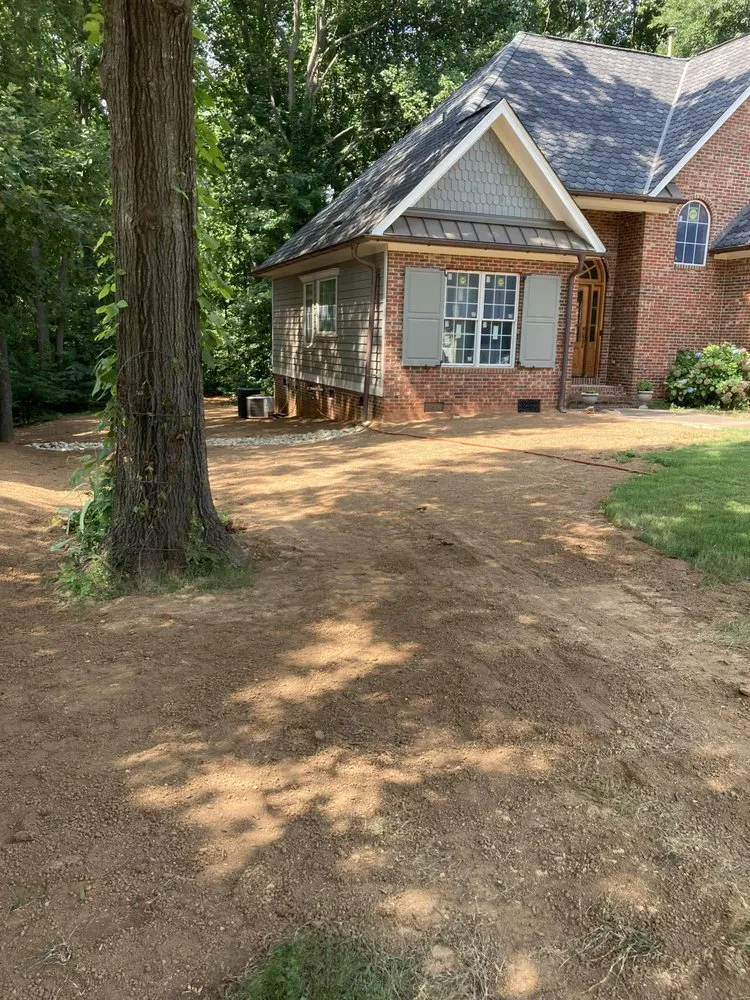 Expert garden landscaping in Cornelius, NC by Diggin Carolina