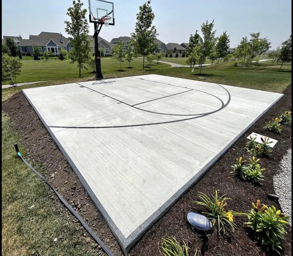 Top-rated garden landscaping in Cornelius, NC by Diggin Carolina