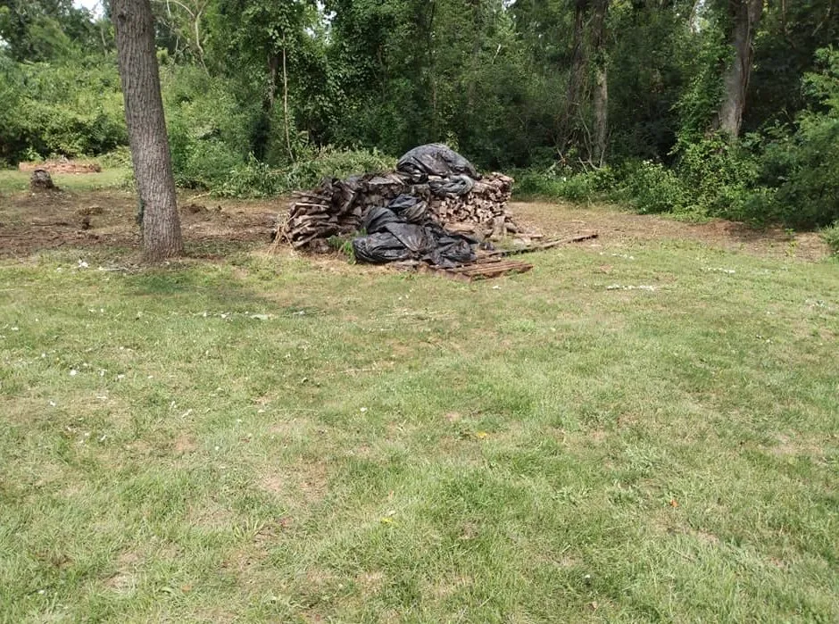 Reliable residential landscaping experts serving Fayetteville, PA - Diggin Daves Landscaping and Handyman Services