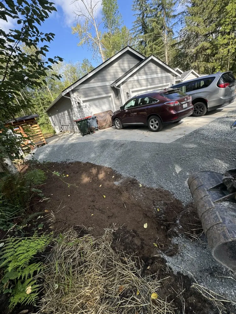 Local outdoor landscaping near you in Yelm, WA by Diggin it Construction