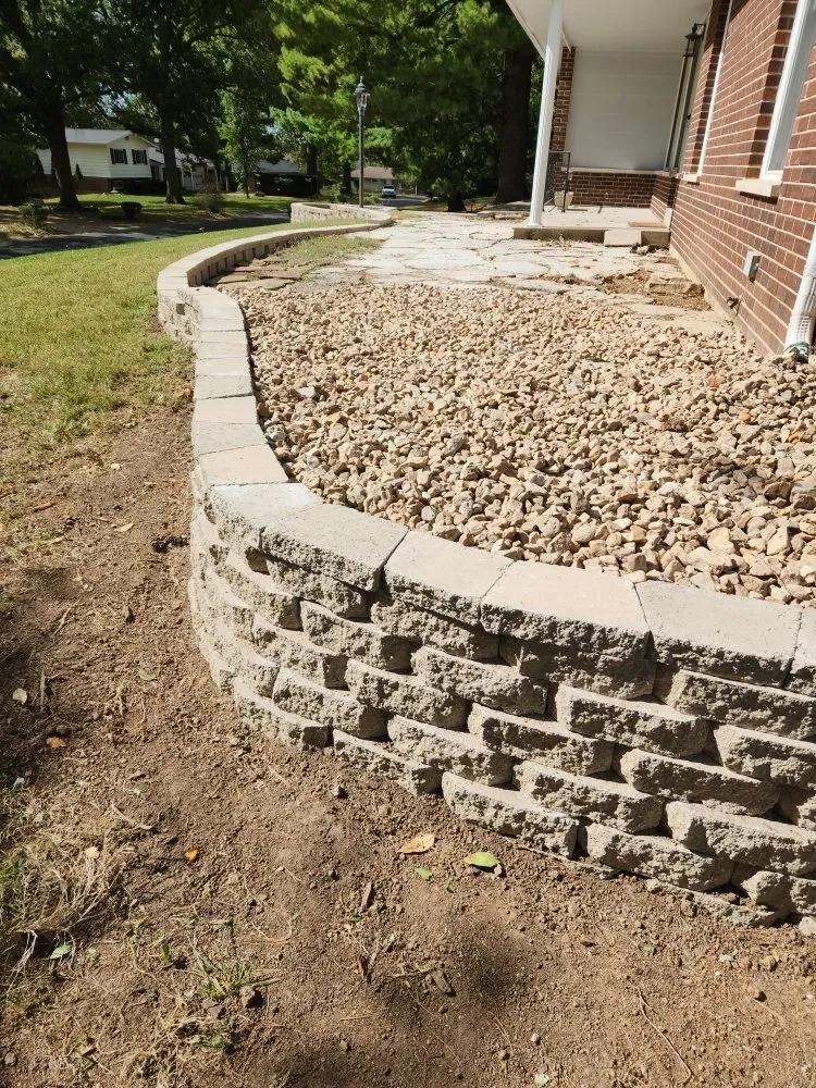 Reliable outdoor landscaping with custom design in Moscow Mills, MO by Diggin It Landscapes