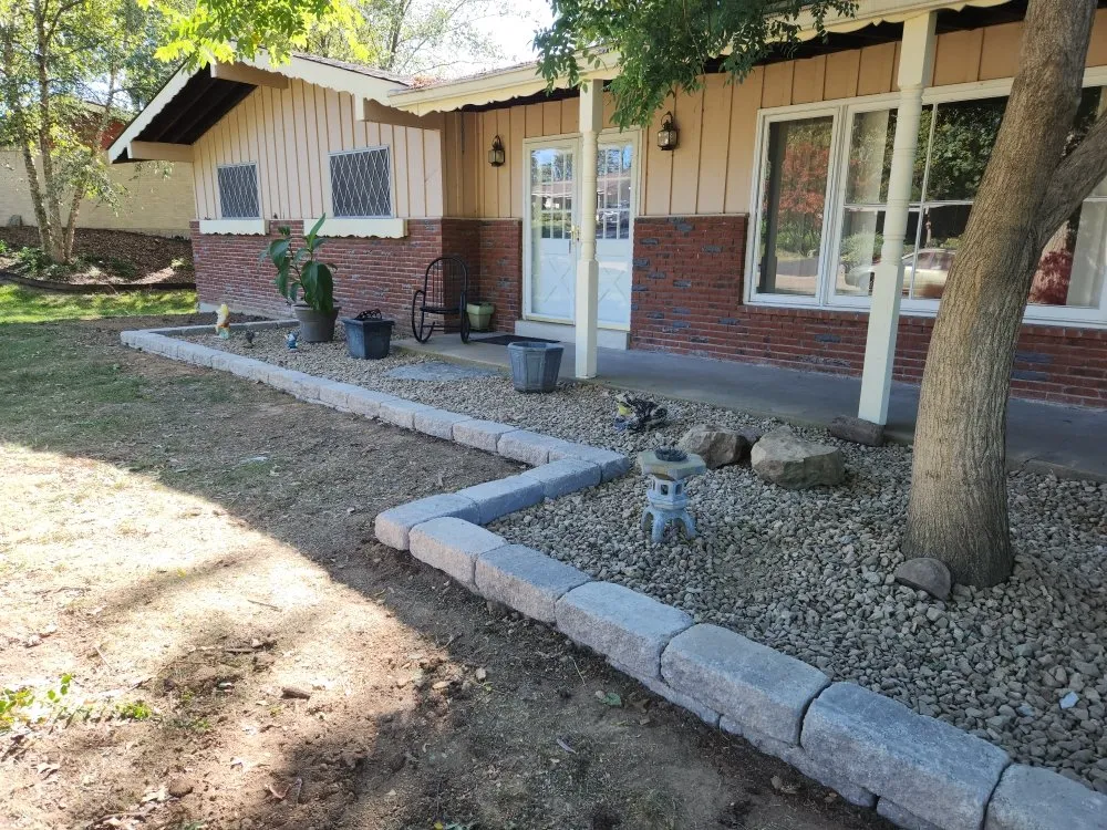 Top-rated landscape design for year-round maintenance in Moscow Mills, MO by Diggin It Landscapes