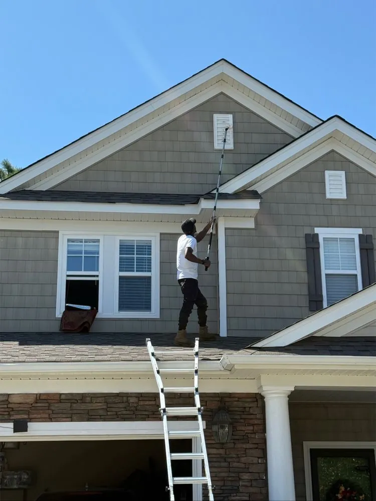 Expert yard maintenance for homes across Conway, SC - Diggs Lawncare and Handyman