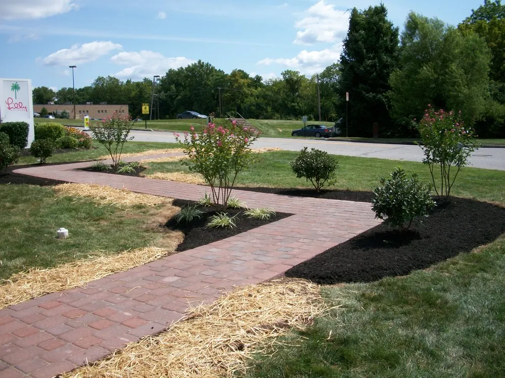 Professional yard maintenance in Collegeville, PA by Diginto Landscaping