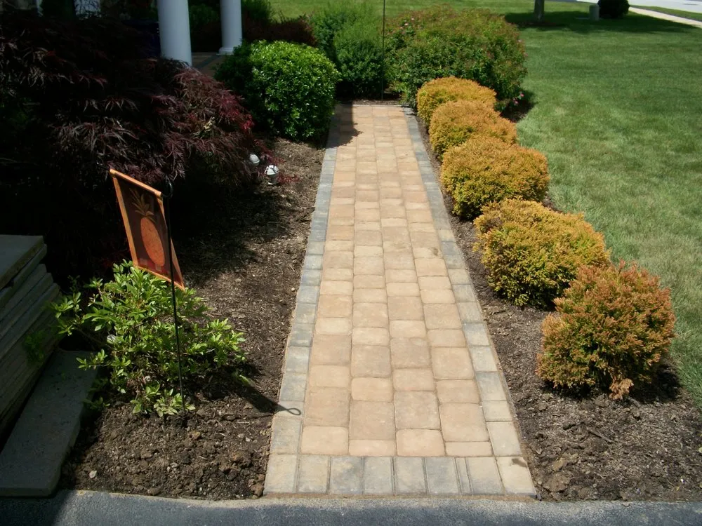 Custom landscape design experts serving Collegeville, PA - Diginto Landscaping