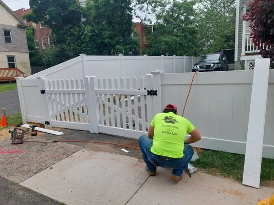 Dill Landscaping & Fence