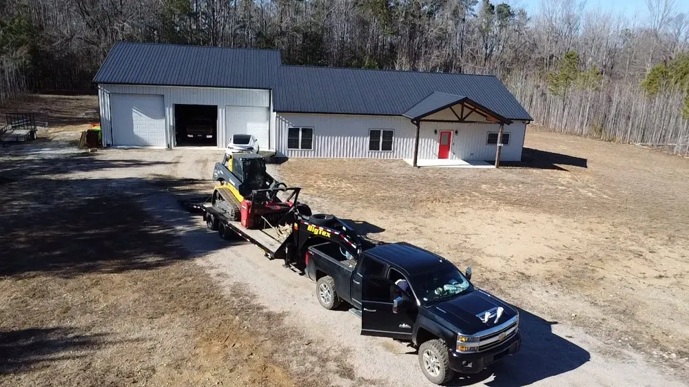 Custom lawn mowing service in Newberry, SC by Dillard Land Management