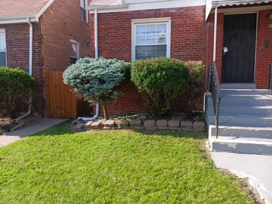 Dillions Landscaping Logo