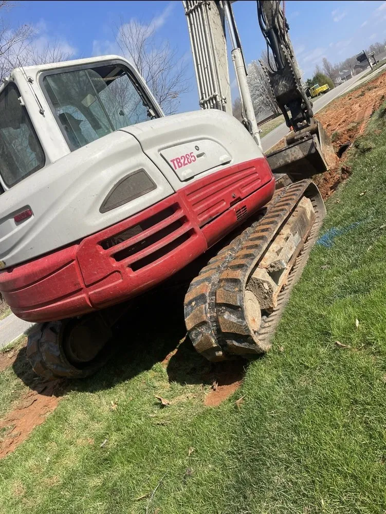 Custom landscape design in Sophia, NC - Dillon's Landscaping Service