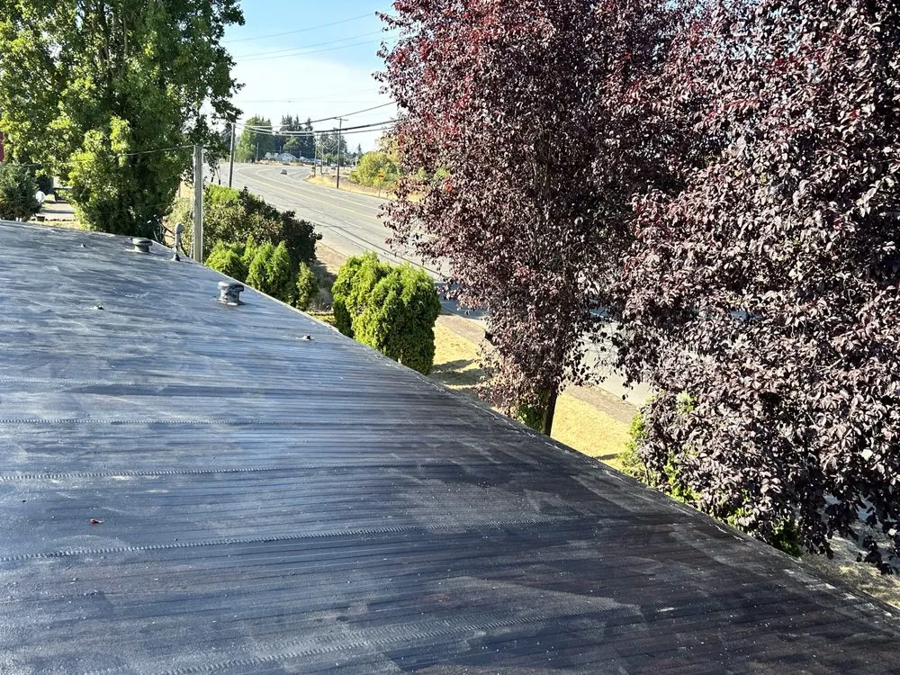 Professional outdoor landscaping in Oregon City, OR - Dillon’s Yard-Care Handyman Work