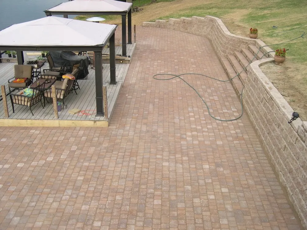 Affordable yard cleanup service for beautiful yards in Seven Valleys, PA by Dimaggio's Landscaping & Lawn Care