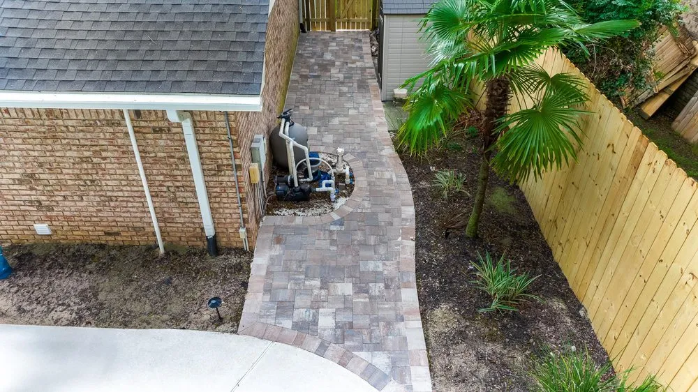 Professional garden landscaping for beautiful yards in Pensacola, FL by Dimurgo Outdoor Custom Designs