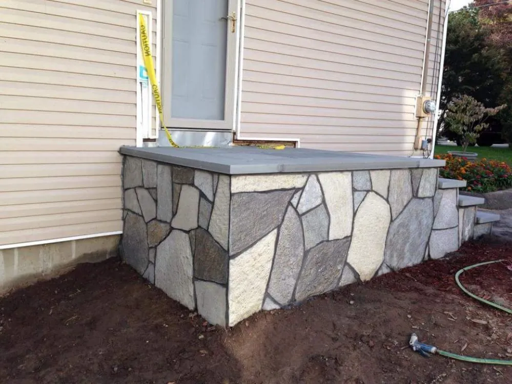 Custom lawn mowing service experts serving Danbury, CT - Dino's Landscaping & Masonry