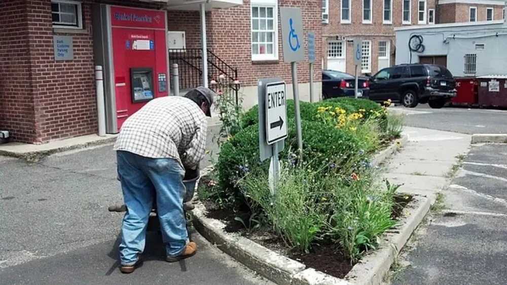 Affordable landscape design for homes in Danbury, CT by Dino's Landscaping & Masonry