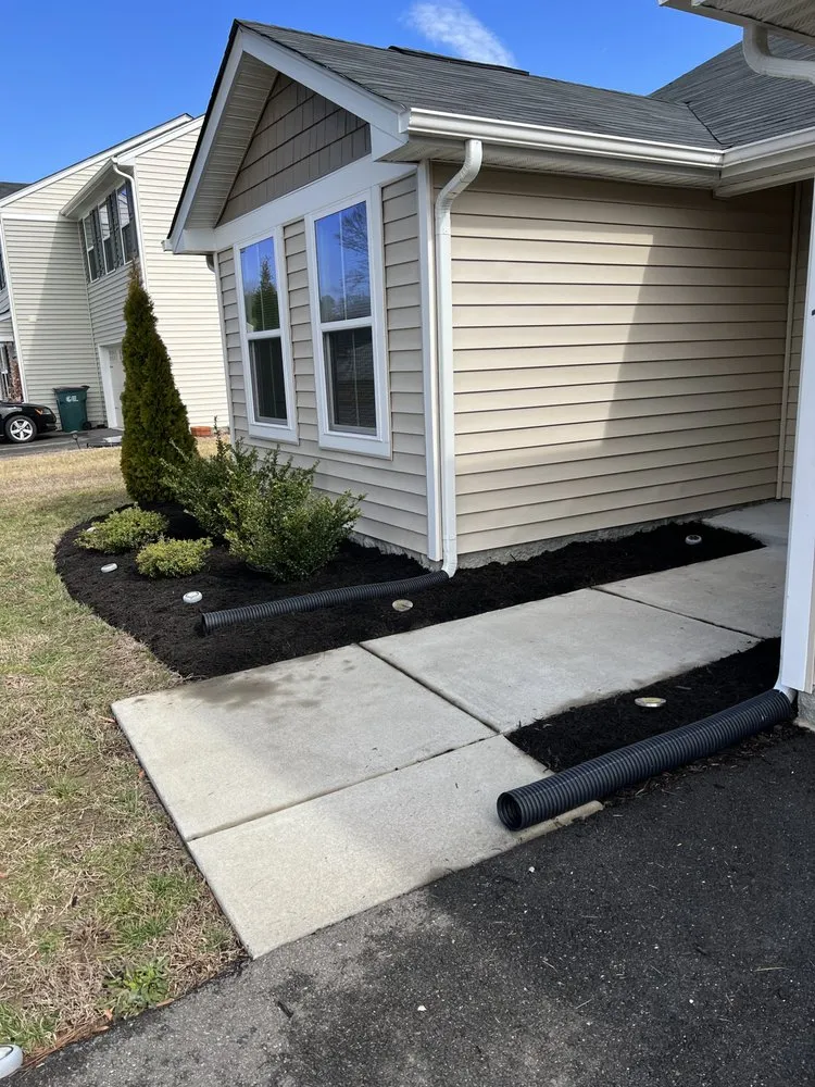 Trusted yard maintenance experts serving Richmond, VA - Diplomatic Lawn Care