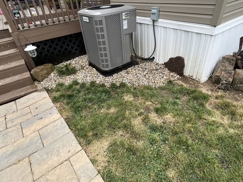 Top-rated garden landscaping in Eatontown, NJ - Dirt & Turf