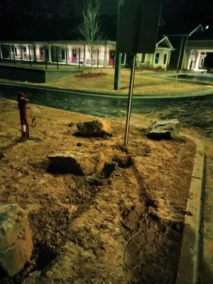 Dirt Cheap Outdoor Solutions Logo