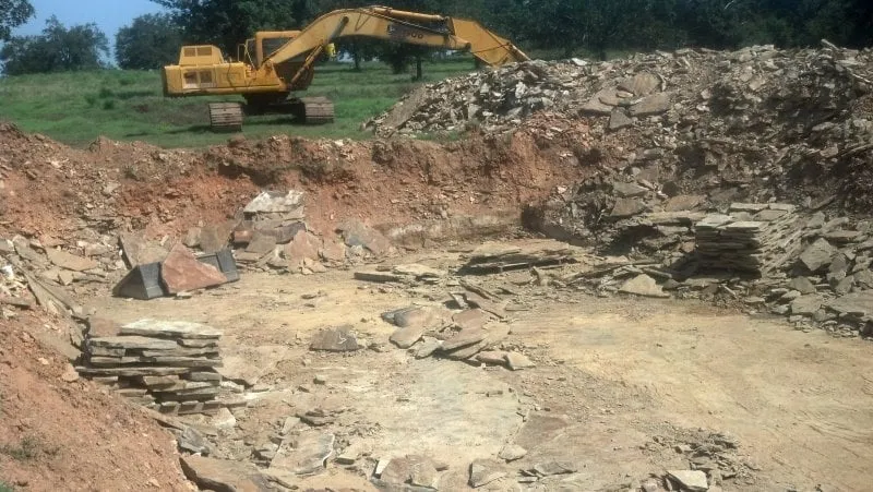 Reliable landscaping services in Lawrence, KS by Dirt Clods Landscaping