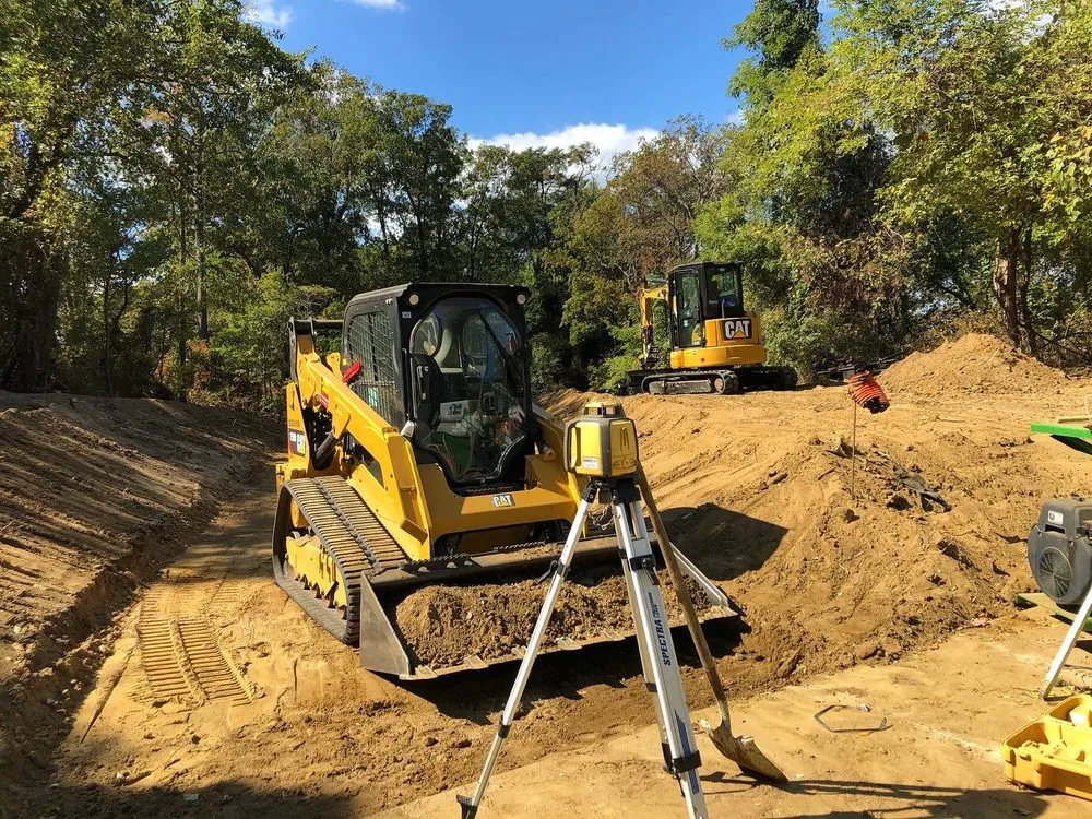 Top-rated lawn care service for beautiful yards in Catonsville, MD by Dirt Devil Enterprises