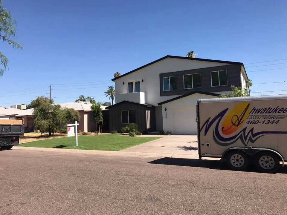 Custom residential landscaping in Phoenix, AZ by Dirt Jockeys