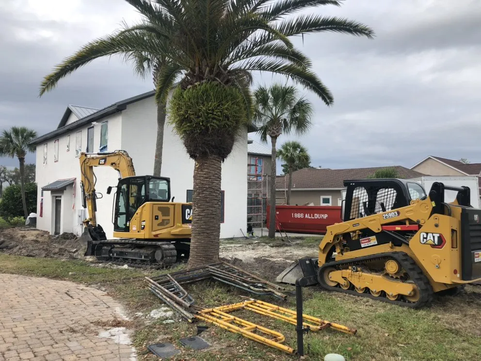 Professional yard maintenance in Lynn Haven, FL by Dirt Monkey Land Works