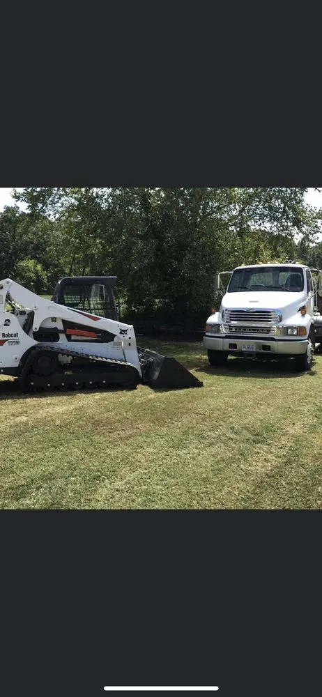 Custom lawn care service near you across Jefferson City, MO - Dirtbusters of Mid Missouri