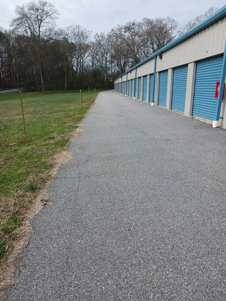 Professional residential landscaping near you in Newnan, GA by Dirtpushers Landscape Construction