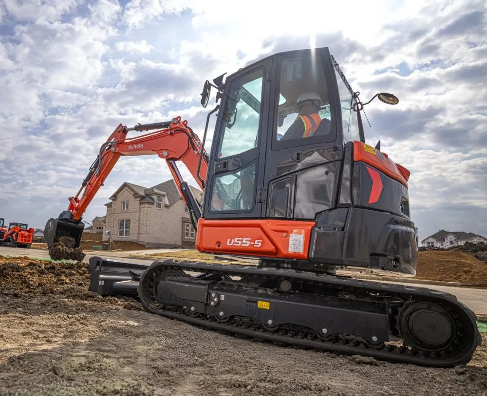 Trusted lawn mowing service for year-round maintenance in Rockwall, TX by DirtRock Dallas