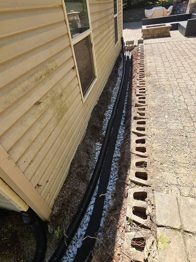 Affordable landscape design in Blountville, TN by Dirtwerx