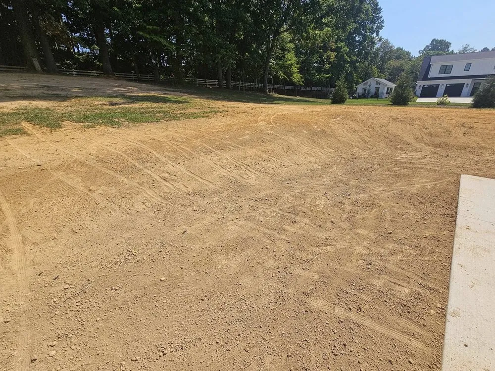 Affordable landscape installation in Blountville, TN by Dirtwerx